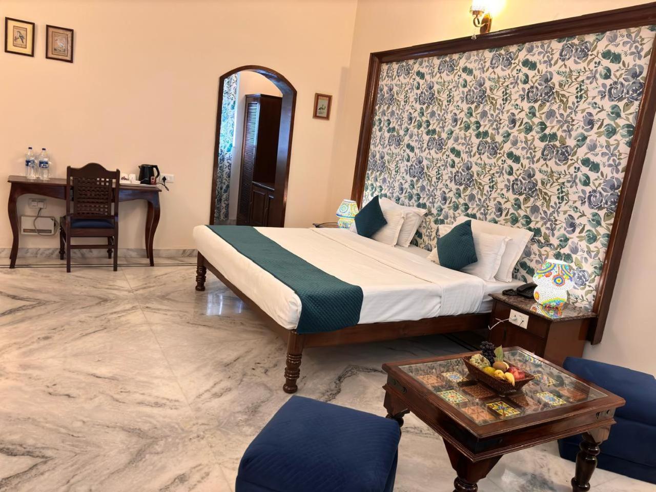 The Birder's Inn Bharatpur Exterior foto