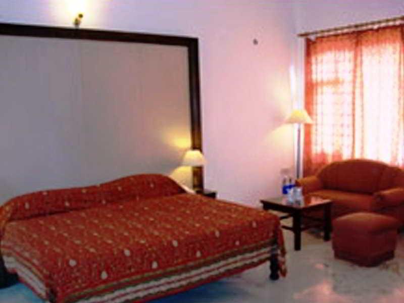 The Birder's Inn Bharatpur Exterior foto